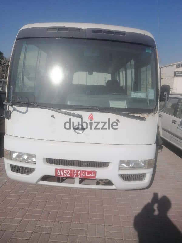 للبیع باص نیساں بترول2009 bus for sale Nissan99790031 3