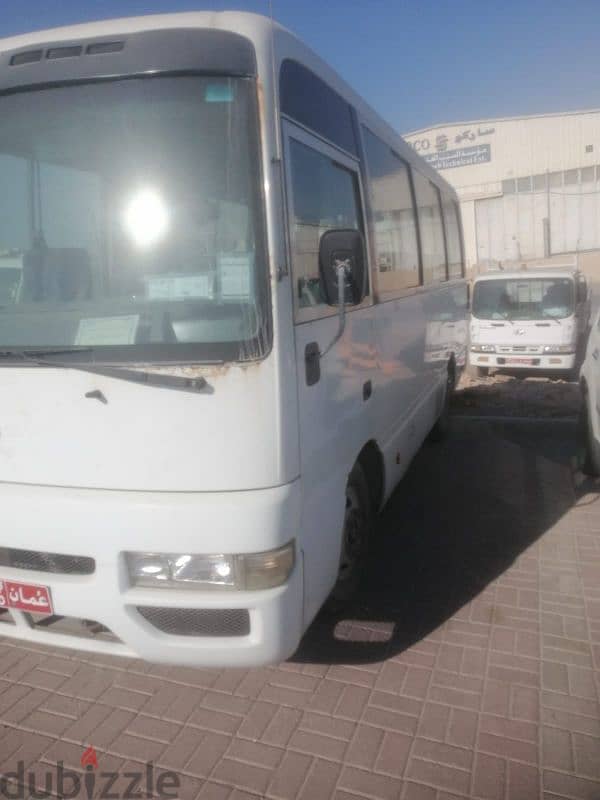 للبیع باص نیساں بترول2009 bus for sale Nissan99790031 4