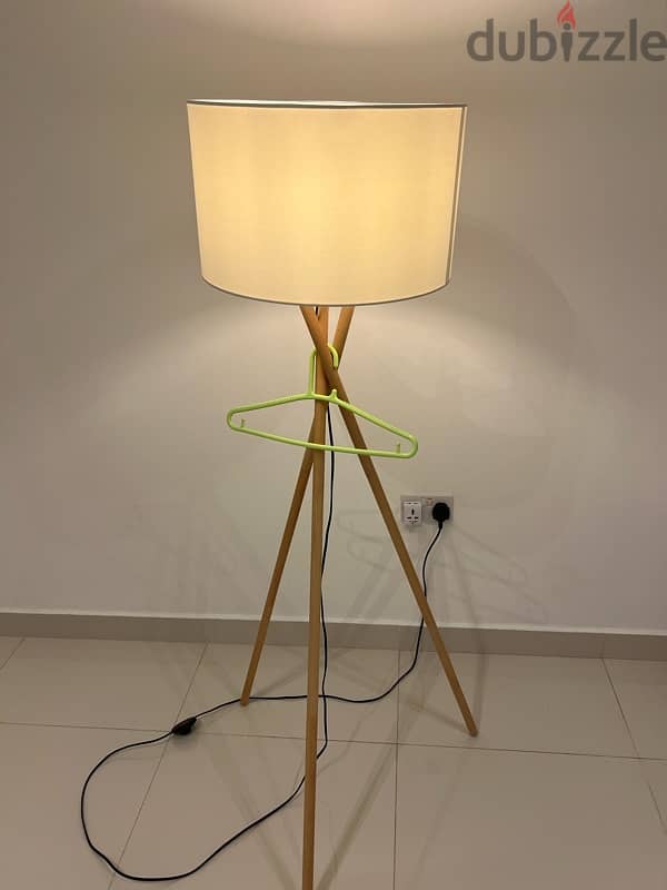 floor lamp 1