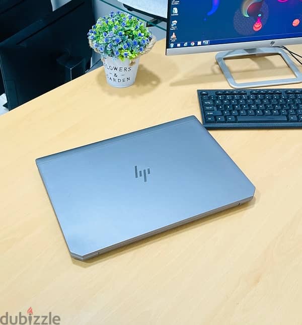 HP  ZBoo Studio 15 Intel Core i7 8th Gen Ram 32GB SSD 512GB 4GB Nvidia 2