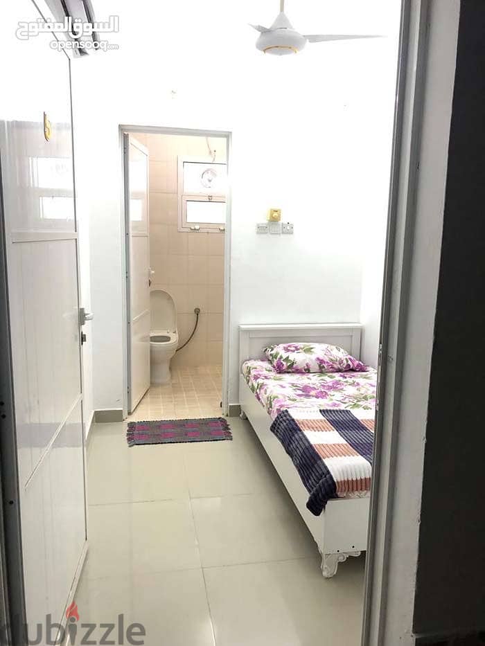 Daily rent Furnished Room in Al khoud Muscat 4