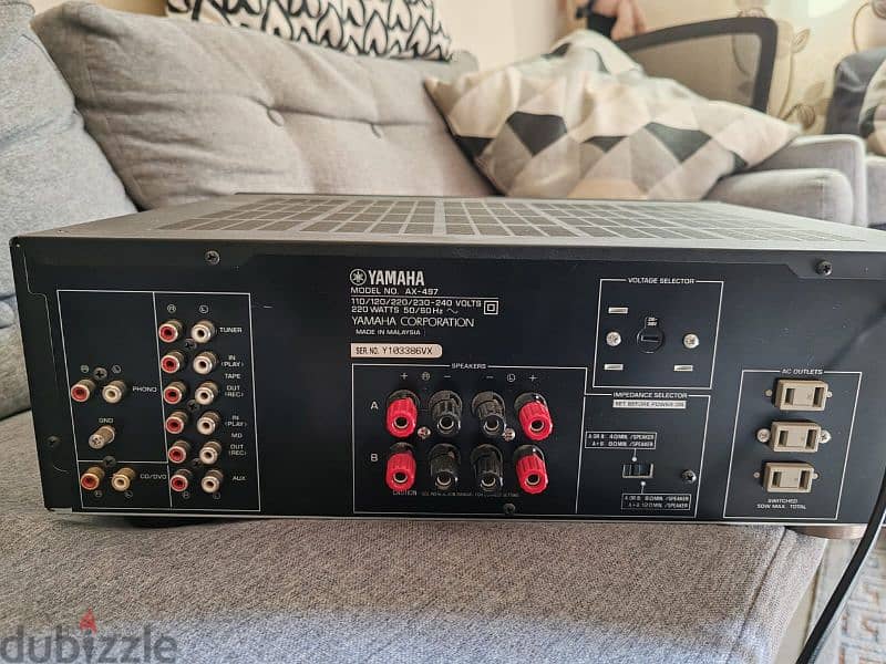 yamaha  powerful stereo amp 0