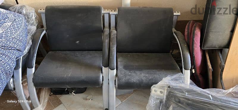 sofa in good condition 1