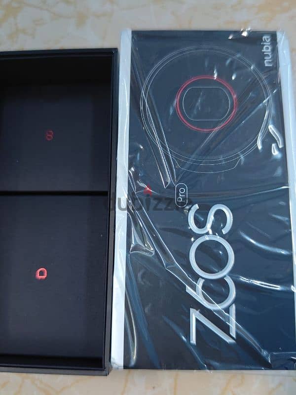 Zte Nubia Z60S Pro for sell or exch للبيع او البدل 4