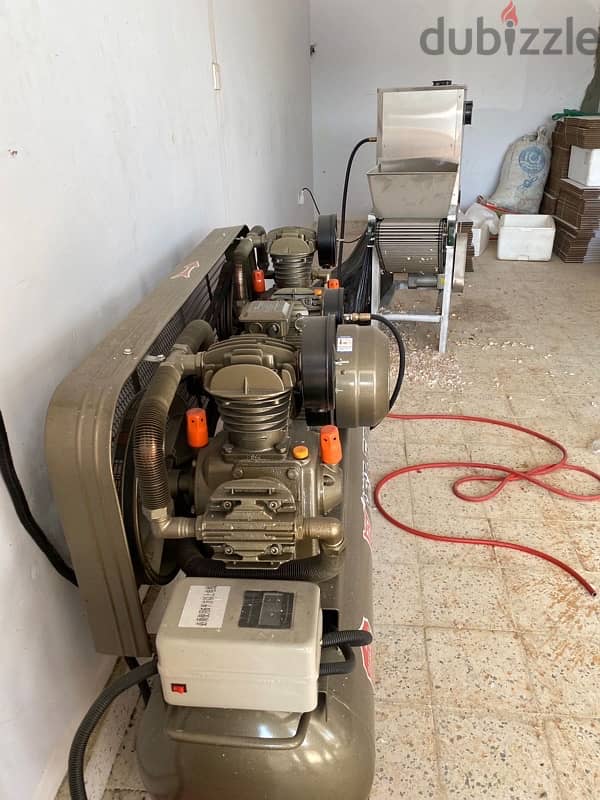 Selling Garlic peeling machine with compressor 4