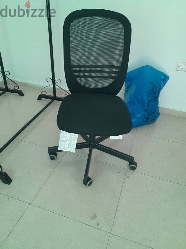 Office Table chair 4