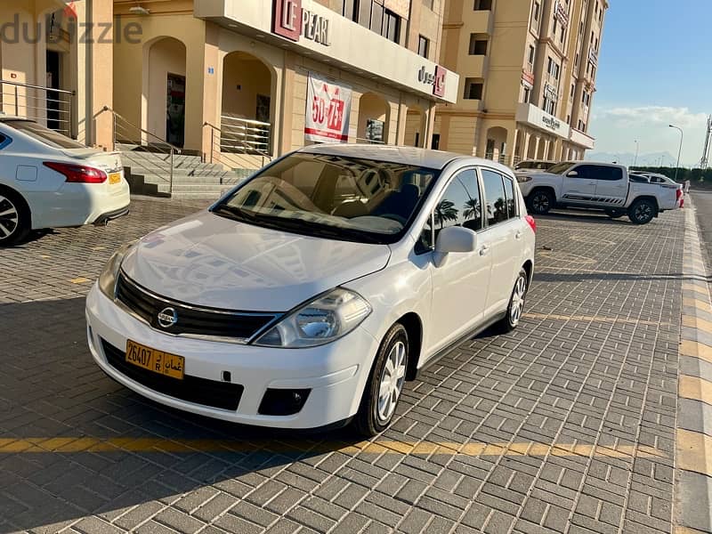 Nissan Tiida 2012 0