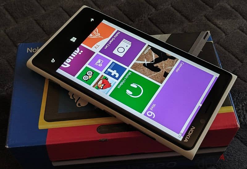 Nokia Lumia 920 White Brand New for Nokia Phone Lovers 11