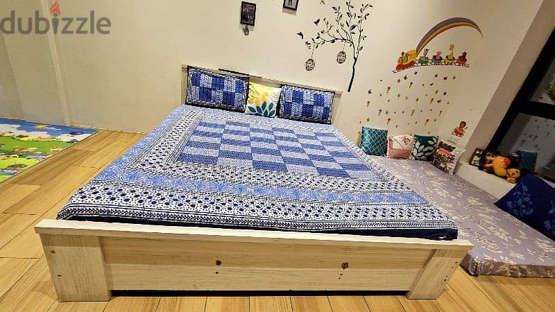 King size Bed for sale 180x200 3