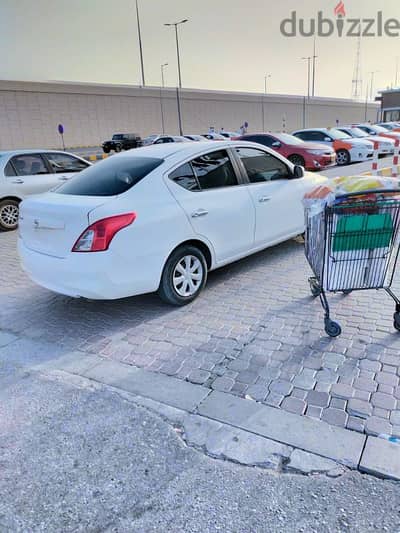 Nissan Sunny 2013