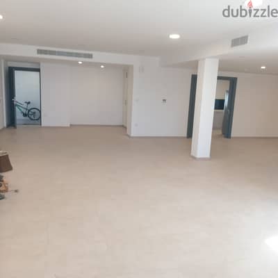 Luxury 4br  Penthouse for Rent in Muscat Hills, Oman