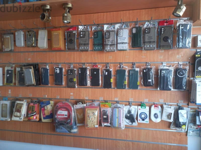 mobile phone shop 12