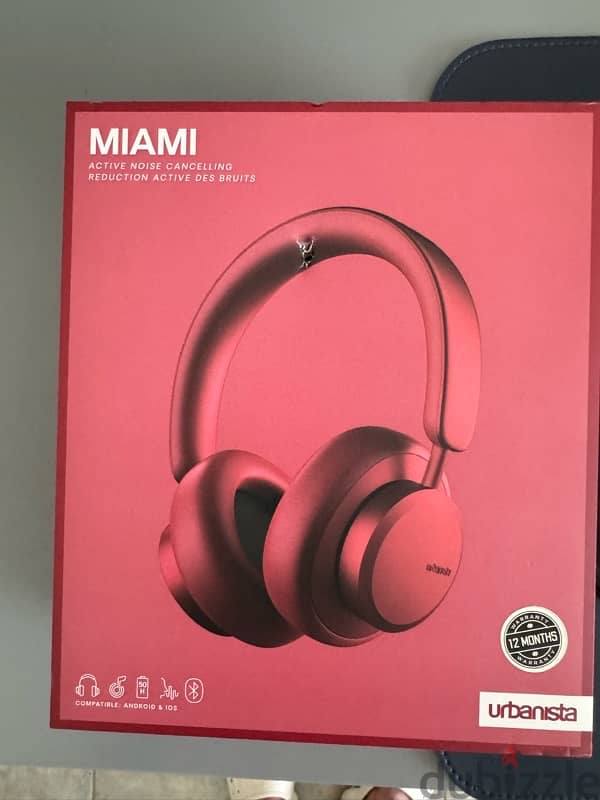 Urbinasta Miami wireless headphones with Active Noise Cancellation. 2