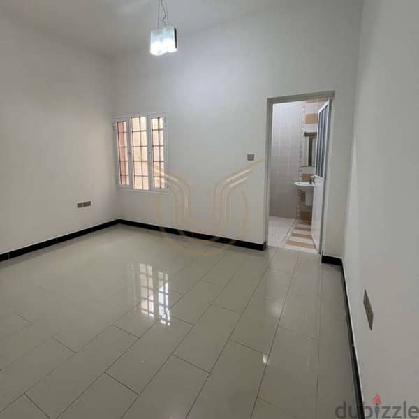 Luxury 4+1 BR villa for rent in Al Ansab 4