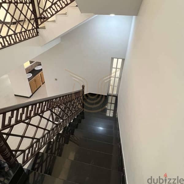 Luxury 4+1 BR villa for rent in Al Ansab 6