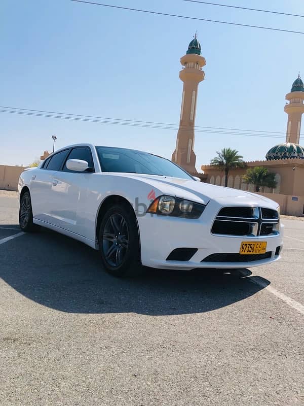 Dodge Charger 2011 0