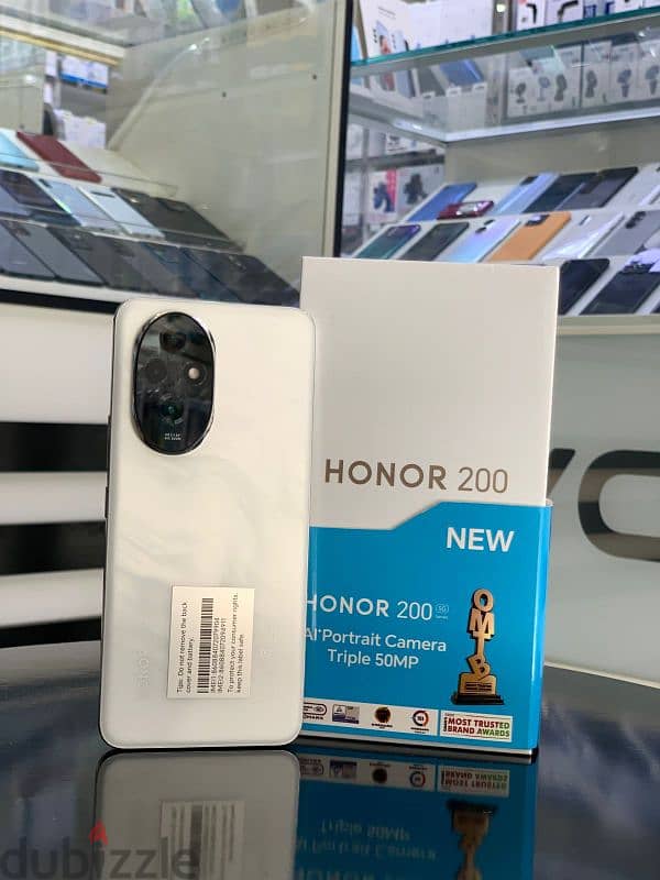 HONOR 200 256GB WHITE ONLY 10DAYS UESD. 2