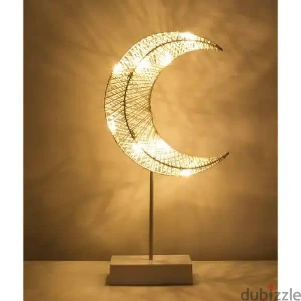 مصباح LED بتصميم على شكل قمر ومزود بحامل أصفر 41 x 24 x 8سنتيمتر 0