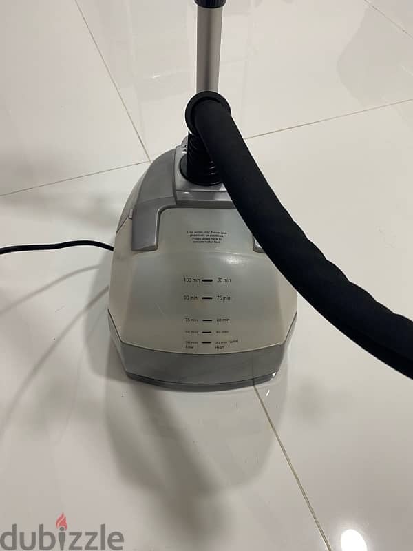 garment steamer 1