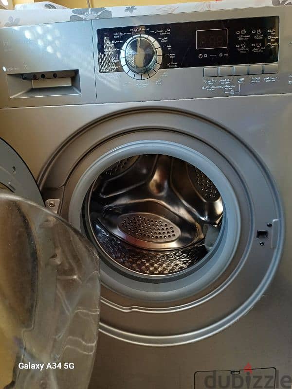 7kg Hitachi front load Washing Machine 2