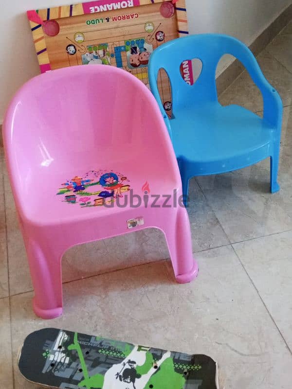 kids chairs and scater,, carromboarf 0