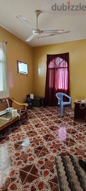 1 Bhk for bedsharing near Muscat municipality, Darsait