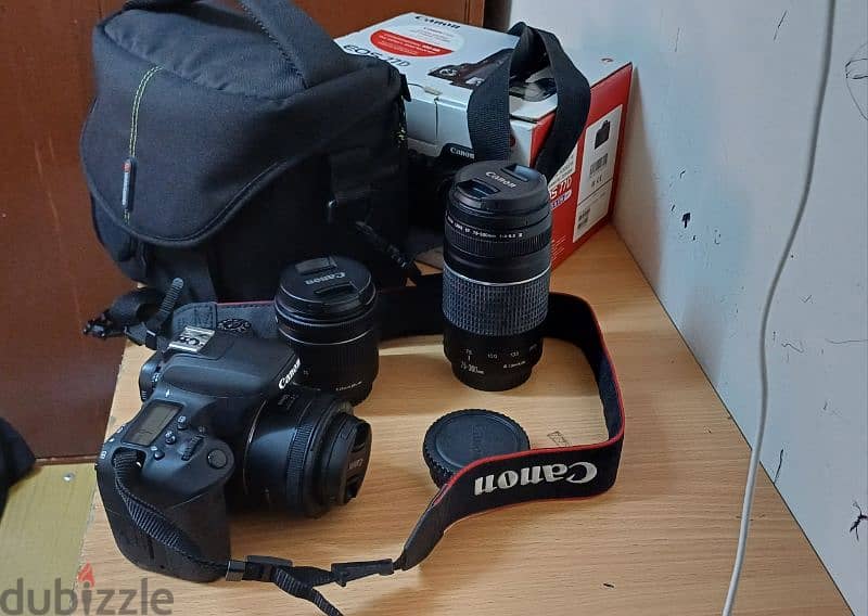 Canon 77D DSLR Bundle 8