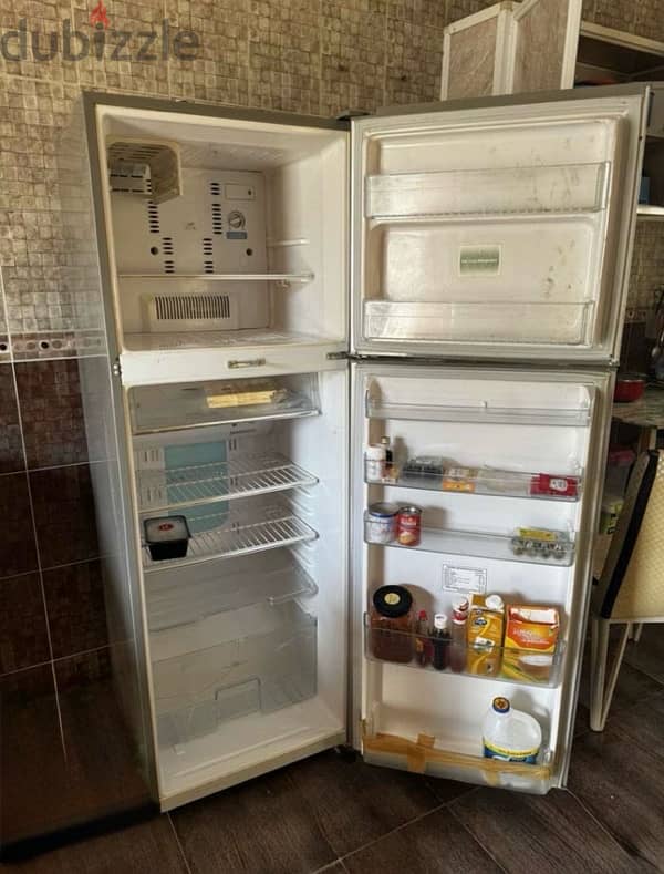 FRIDGE FOR SALE IN RUWI 4