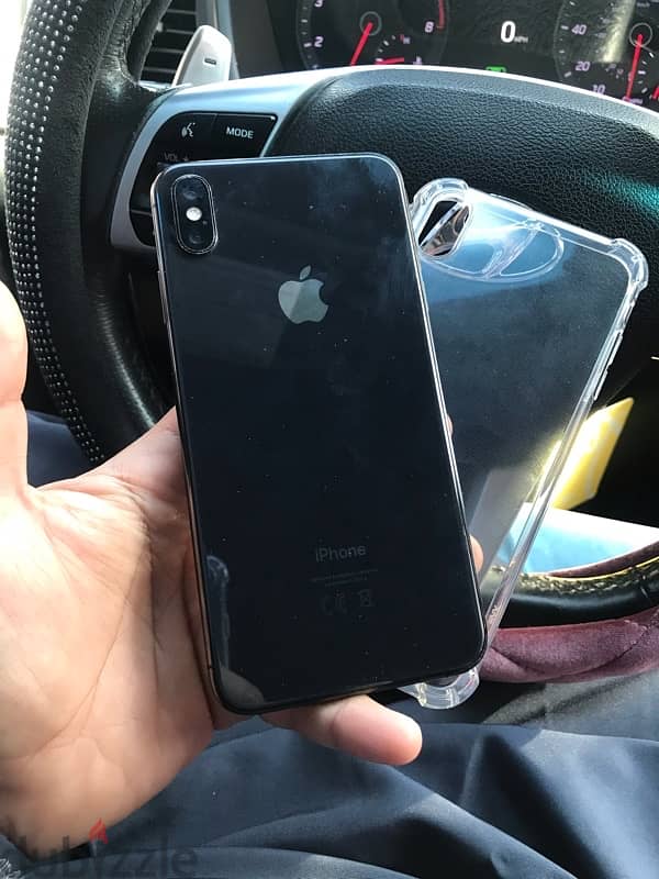 I phone Xs max 1