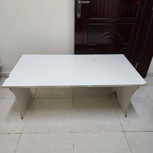 White coffee table 0