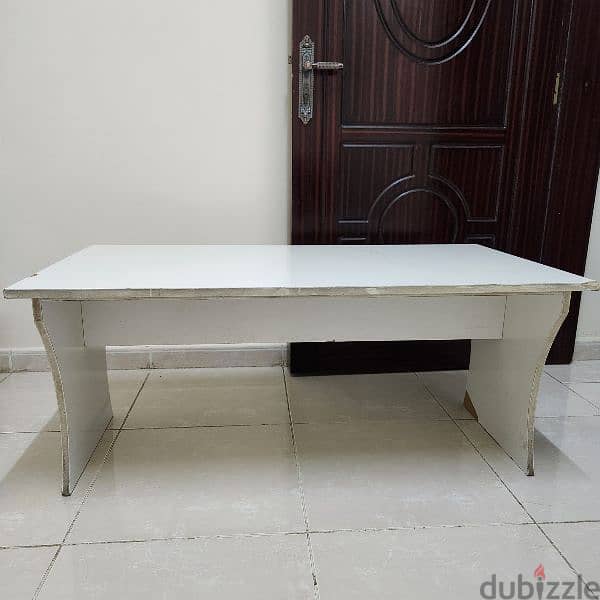 White coffee table 1