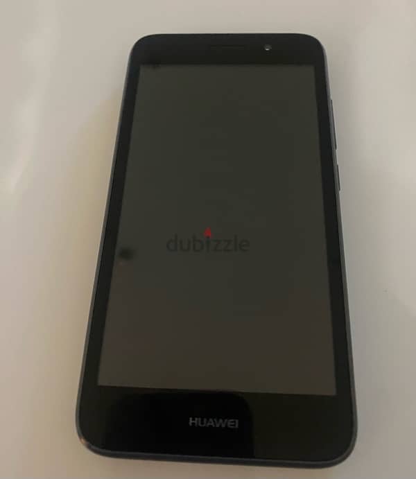 black huawei phone 4