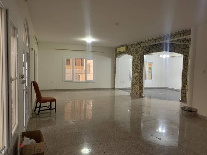 4 bhk very beautiful villa for rent located al maabella 1