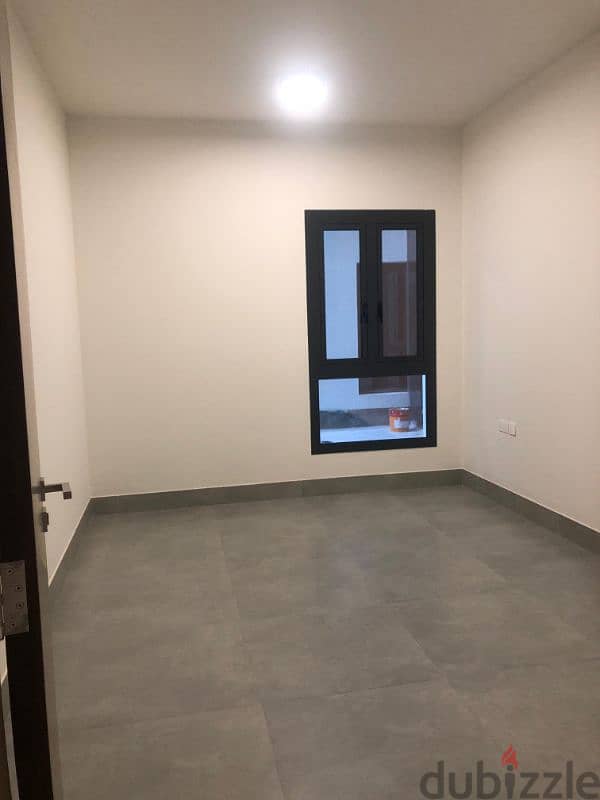 شقة للايجار (التفاصيل في الوصف) Flat for rent (Details in description) 11