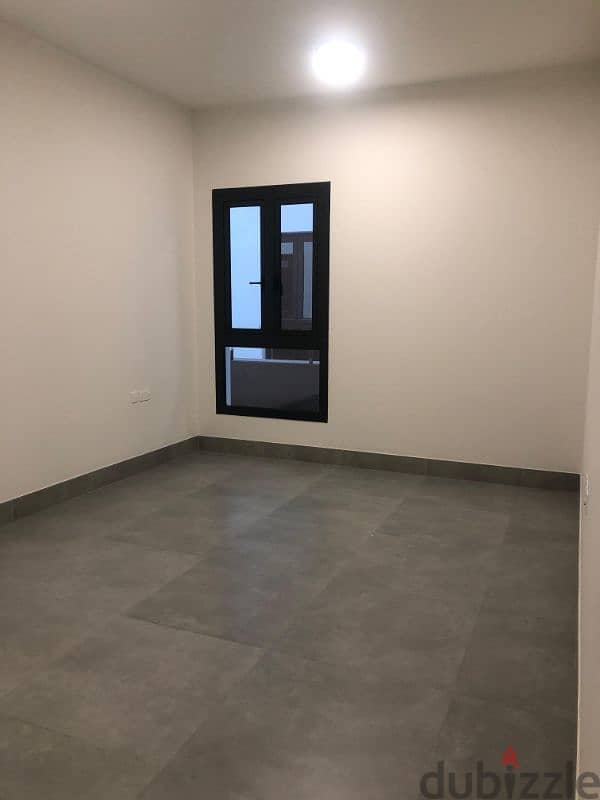 شقة للايجار (التفاصيل في الوصف) Flat for rent (Details in description) 14