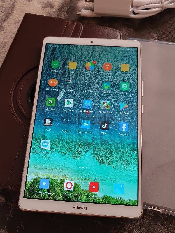 Huawei mediapad m6 8.4 64gb 4gb almost new condition 4