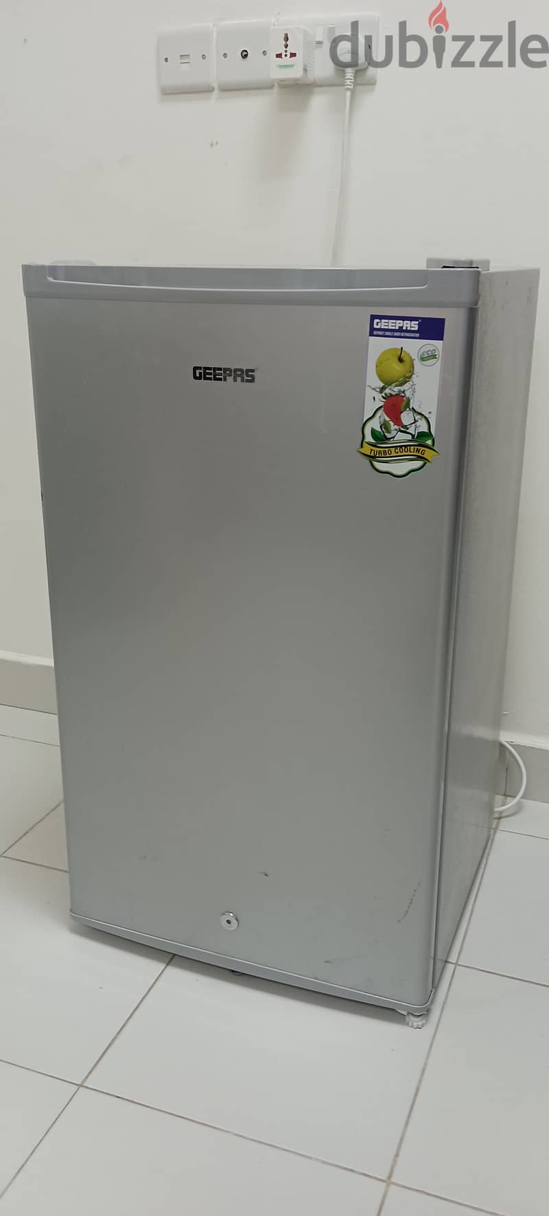 Geepas refrigerator or fridge 1