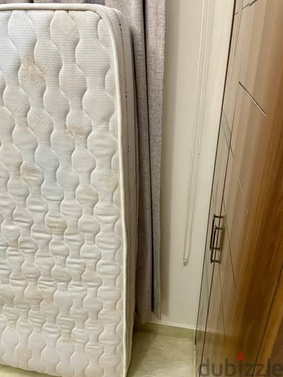 IMPORTED ITALY KING SIZE MATTRESS 200X180X21 CM