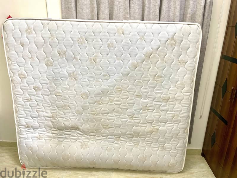 IMPORTED ITALY KING SIZE MATTRESS 200X180X21 CM 3