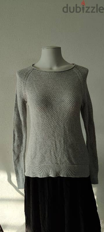 Gap knitted sweater 1