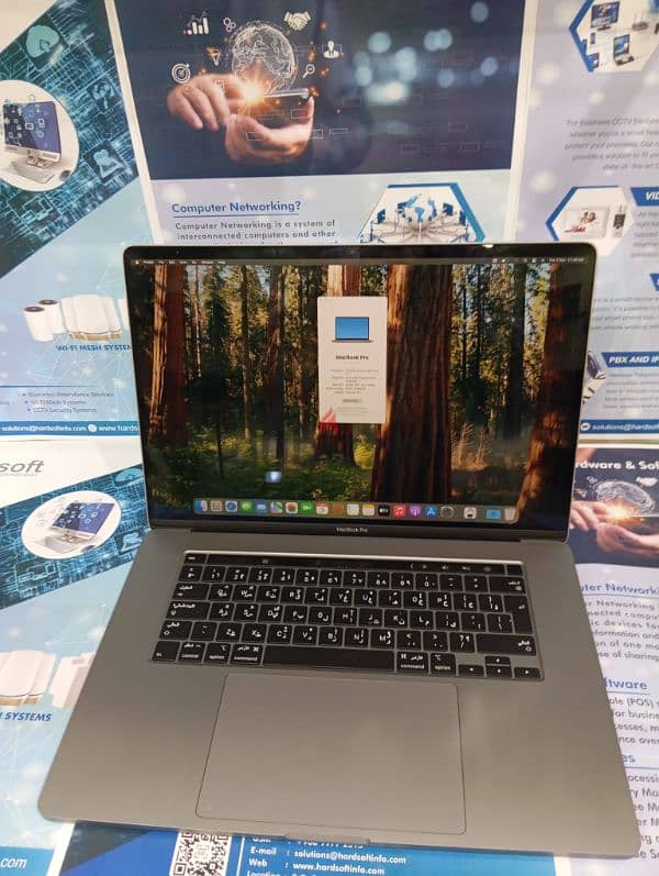 apple MacBook pro model A2141   16" ratina led 2019 i7 1