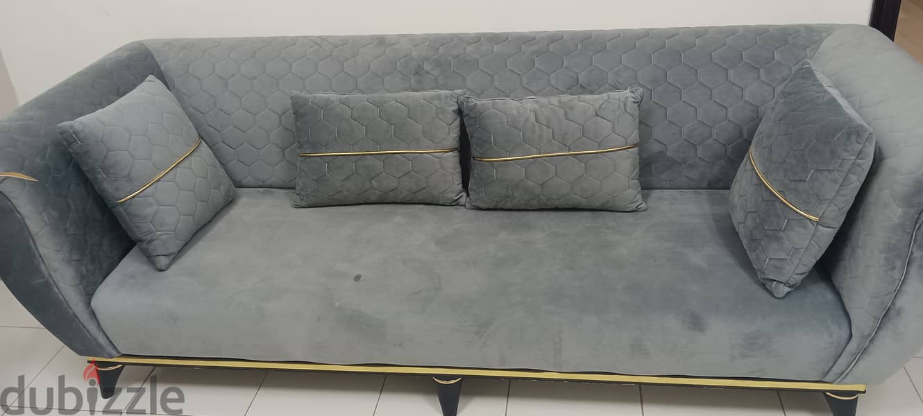 Grey sofa set 0