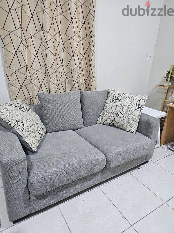 Home r us - 2seater sofa 0