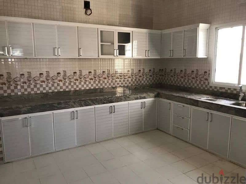 Villa for rent in Al Waqibah behind Ooredoo showroom 4