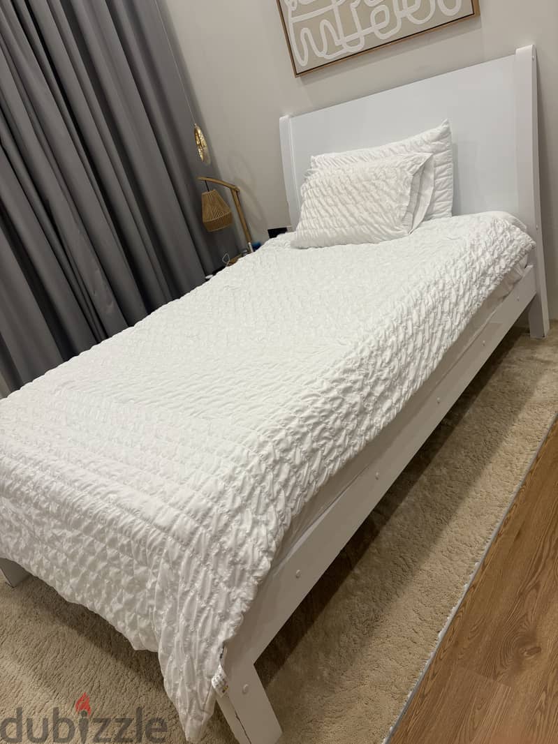 Single bed for sale 1