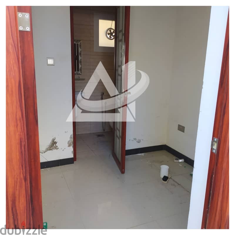 ADV109** Beautiful 3BHK+Maid, villa in a complex for rent in Al Hail N 7