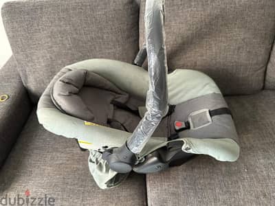 Baby seat and swing 15 omr each