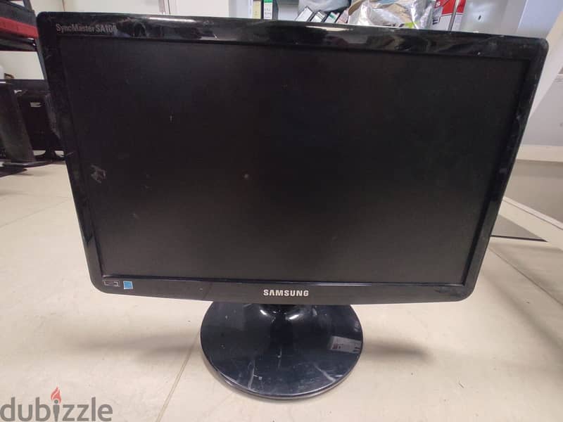 Big Big Discount SAMSUNG Dispaly 16.9 inch LCD Monitor 0