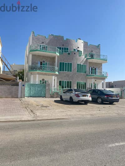 SR-SH-681  **High-Quality Flat to Let in mawaleh north **
                                title=