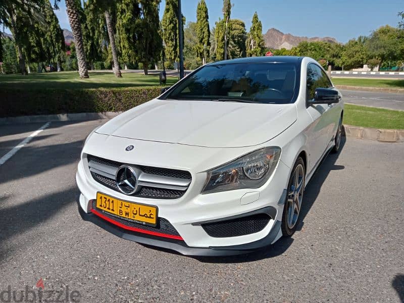 No. 1 Mercedes-Benz CLA 250 2014 0